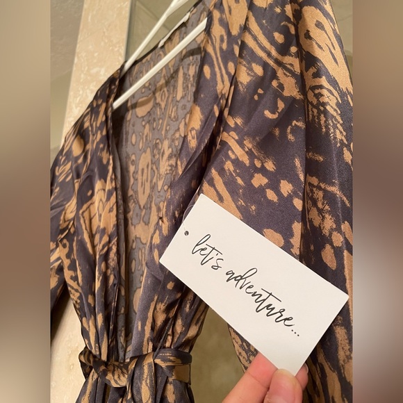 12th Tribe Gold Standard Kimono Dress - Picture 4 of 5